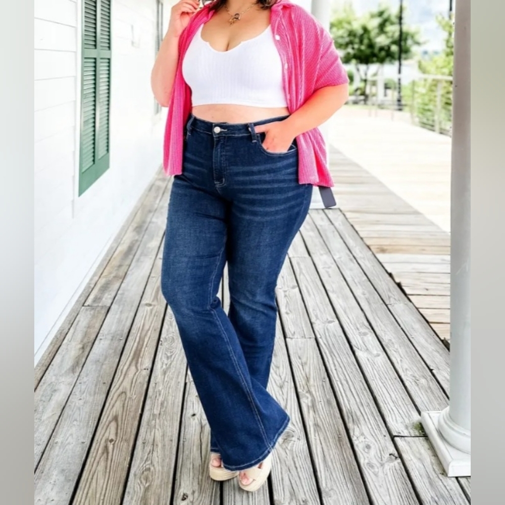 Vervet by Flying Monkey Mid Rise Flare Jeans Plus Size 16W Lovervet - Picture 15 of 16